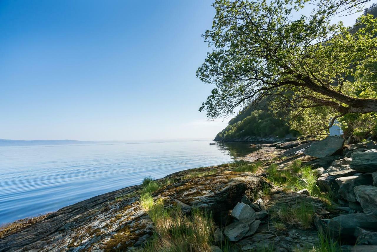 Private House & Bungalow By The Sea Trondheim Bagian luar foto